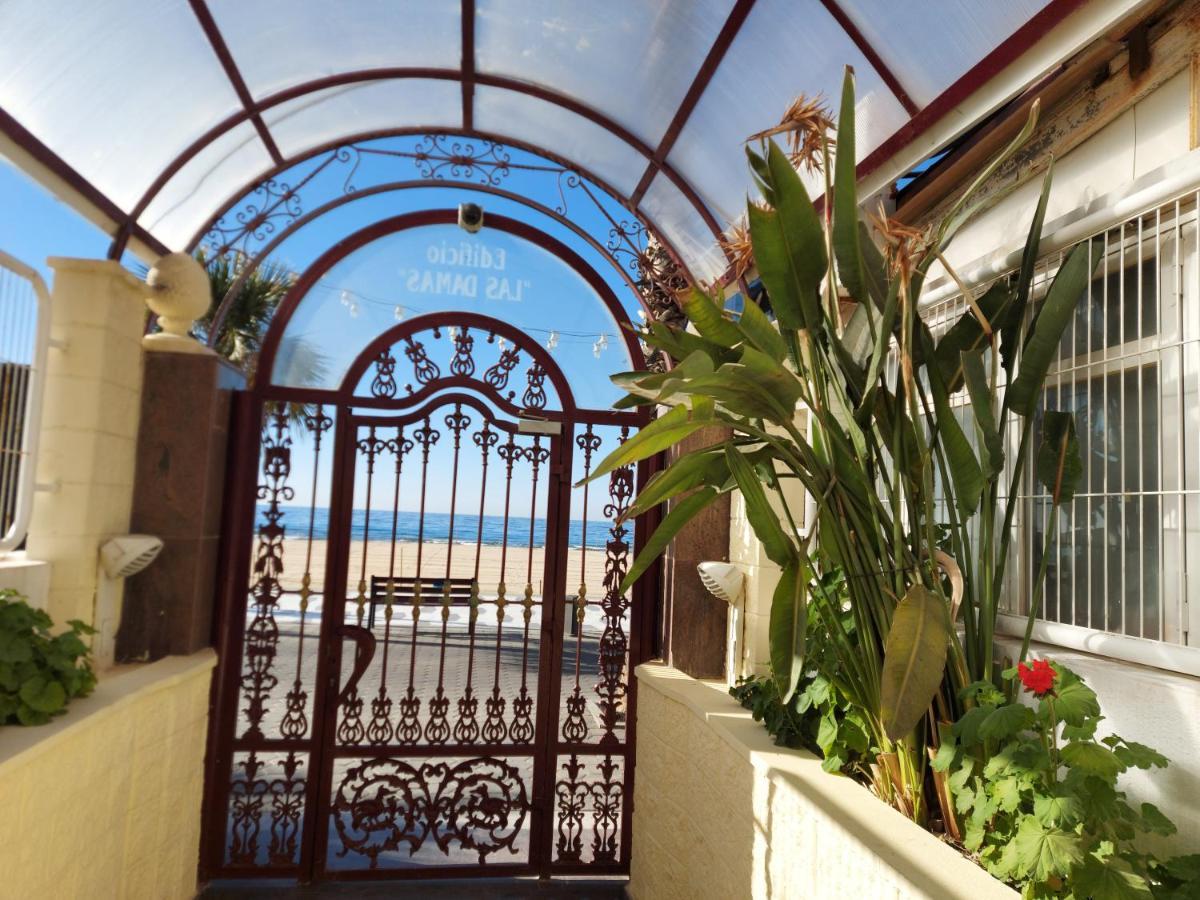 Benidorm, Las Damas, Primera Linea De Playa De Levante מראה חיצוני תמונה